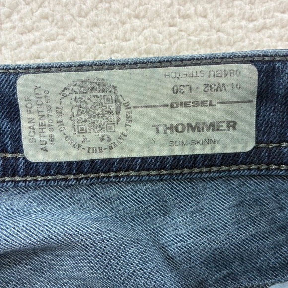 Diesel Thommer Jeans Men 32x30 Blue Slim Skinny Faded Whiskered Streetwear Denim - Picture 4 of 7